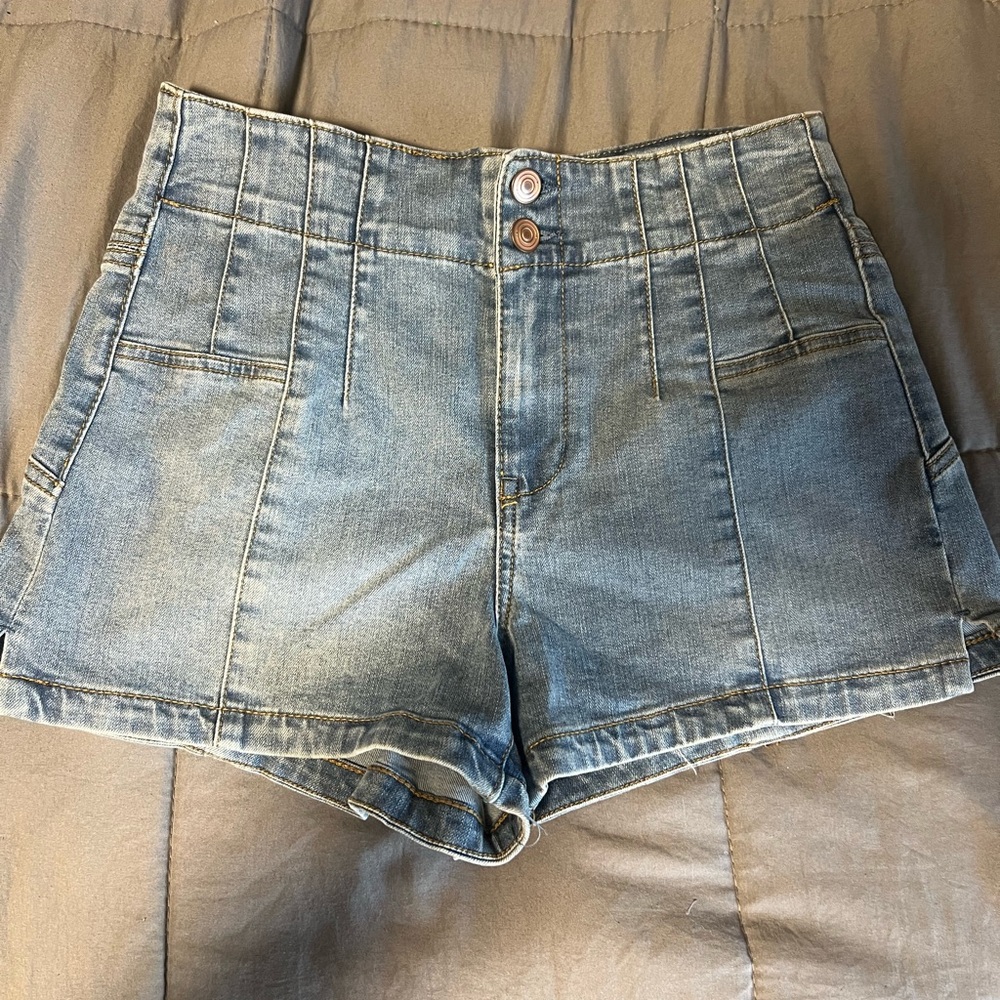 Jean shorts never worn